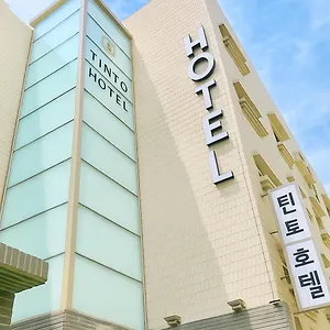 Hotel Tinto