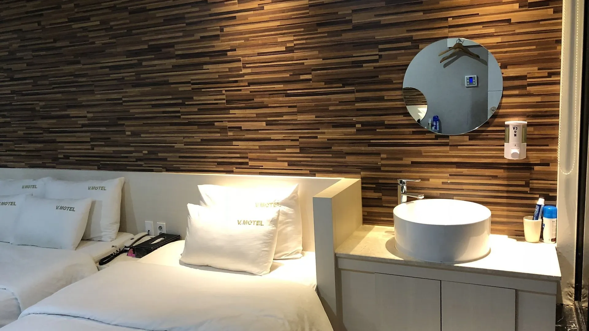 Hotel V3 Motel Busan