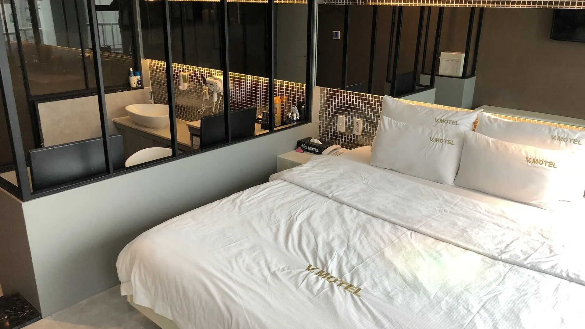 V3 Motel Busan Hotel